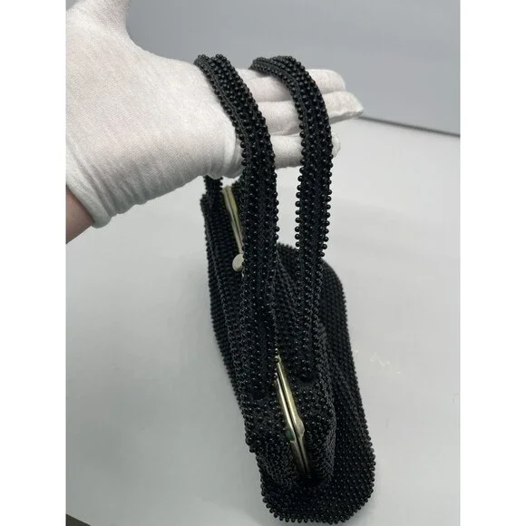 Vintage 1960s Lumured Black Corde Beaded Handbag purse Kiss lock Petit cool - Picture 3 of 16